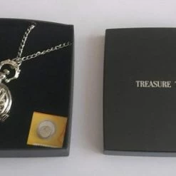 Korting 😉 Treasure Trove Groot Hart Opengewerkt Zilverkleurig - Kettinghorloge Lange Ketting - Dames - 80 Cm 😍 -Sieraden-horloges Winkel 550x278