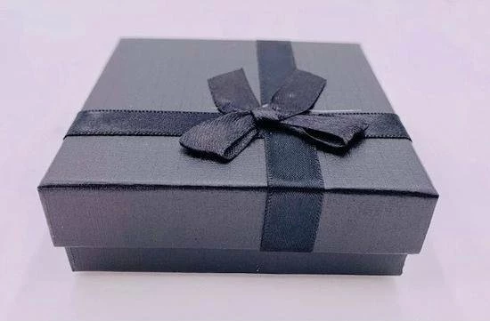 Uitgang π Merkloos Zwart Sieradendoosje Met Strik 9 Cm - Cadeaudoosjes/sieradendoosjes π― 6 Uitgang π Merkloos Zwart Sieradendoosje Met Strik 9 Cm - Cadeaudoosjes/sieradendoosjes π― - Afbeelding 4