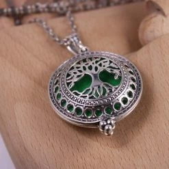 Korting ❤️ Bixorp Aroma Geurketting Met Amulet Voor Etherische Olie - Levensboom Hanger - Zilverkleurig - Absorberende Watjes Voor Parfum & Essentiële Olie - Cadeau Voor Haar / Dames / Vriendin / Mama / Vrouwen 😀 -Sieraden-horloges Winkel 550x366 36