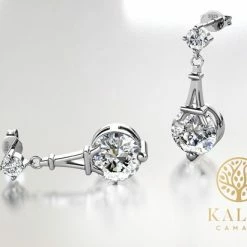 Beste recensies van 🔥 Yolora Dames Oorbellen Met Kalpa Camaka Kristallen - Zilverkleurig - 18K Witgoud Verguld - Vrouwen Oorhangers Zilver - Sieraden - Luxe Giftbox - Geschenkdoos - Cadeau Doos - Exclusieve Geschenkverpakking - Mooie Cadeauverpakking 👍 -Sieraden-horloges Winkel 550x411 5