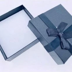 Uitgang π Merkloos Zwart Sieradendoosje Met Strik 9 Cm - Cadeaudoosjes/sieradendoosjes π― 8 Uitgang π Merkloos Zwart Sieradendoosje Met Strik 9 Cm - Cadeaudoosjes/sieradendoosjes π― -Sieraden-horloges Winkel 550x413 3