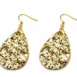 Uitgang ⭐ No Evil Oorbellen - Goudkleurige Oorhangers Met Druppelvormige Kunststof Hanger Met Glitter Lichtgewicht Lengte 4 Cm 🔥