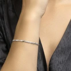 Beste recensies van ❤️ Glams Armband Valkenoog 3,5 Mm - Zilver 🧨 9 Beste recensies van ❤️ Glams Armband Valkenoog 3,5 Mm - Zilver 🧨 -Sieraden-horloges Winkel 550x502 26