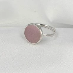 Begroting 👍 My Bendel - Ring Met Roze Rhodeniet Edelsteen - My Bendel - Ring Goud Met 12 Mm Ronde Roze Rhodeniet Edelsteen - Met Luxe Cadeauverpakking 🛒 -Sieraden-horloges Winkel 550x521 5
