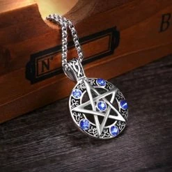 Beste deal ✔️ Akyol Pentagram Ketting | Pentagram Sieraden - Gothic Sieraden -pentakel Ketting Blauw | Gift | Cadeau-ketting Voor Vriend - Valentijn Cadeau-Ster Ketting Met Steentje-kerst Cadeau -kerst Cadeau Ketting – Pentagram Ingelegd Hao Stenen Hanger | Mode Glamour 🎉 -Sieraden-horloges Winkel 550x536 1