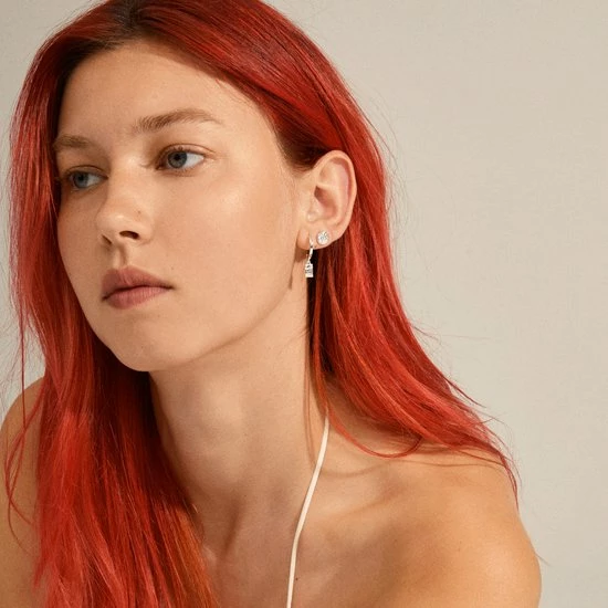 Promo π Pilgrim Oorbellen Valkyria - Knopjes & Ringetjes - 2 In 1 - Zilverkleurig - Lengte 7 Mm - Hoogte 23 Mm π 5 Promo π Pilgrim Oorbellen Valkyria - Knopjes & Ringetjes - 2 In 1 - Zilverkleurig - Lengte 7 Mm - Hoogte 23 Mm π - Afbeelding 3