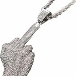 Beste deal 😉 TrendFox Middelvinger Ketting Met Diamantjes (Zirkonia) - Zilver Kleurig - Ketting Heren - Ketting Mannen - Ketting Dames 😉 -Sieraden-horloges Winkel 550x700