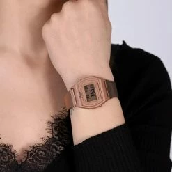 Goedkoopste 👍 Casio Vintage Edgy B640WMR-5AEF Unisex Horloge - 35 Mm 🛒 18 Goedkoopste 👍 Casio Vintage Edgy B640WMR-5AEF Unisex Horloge - 35 Mm 🛒 -Sieraden-horloges Winkel 550x733 32