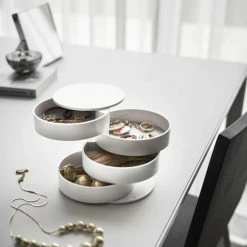Beste deal 🎁 Yamazaki Sieradendoos Draaibaar Wit - Wit - Decoratief ⭐ 30 Beste deal 🎁 Yamazaki Sieradendoos Draaibaar Wit - Wit - Decoratief ⭐ -Sieraden-horloges Winkel 550x824 2